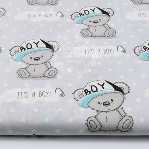 Бязь "Мишка Boy в кепке на сером фоне", №1517